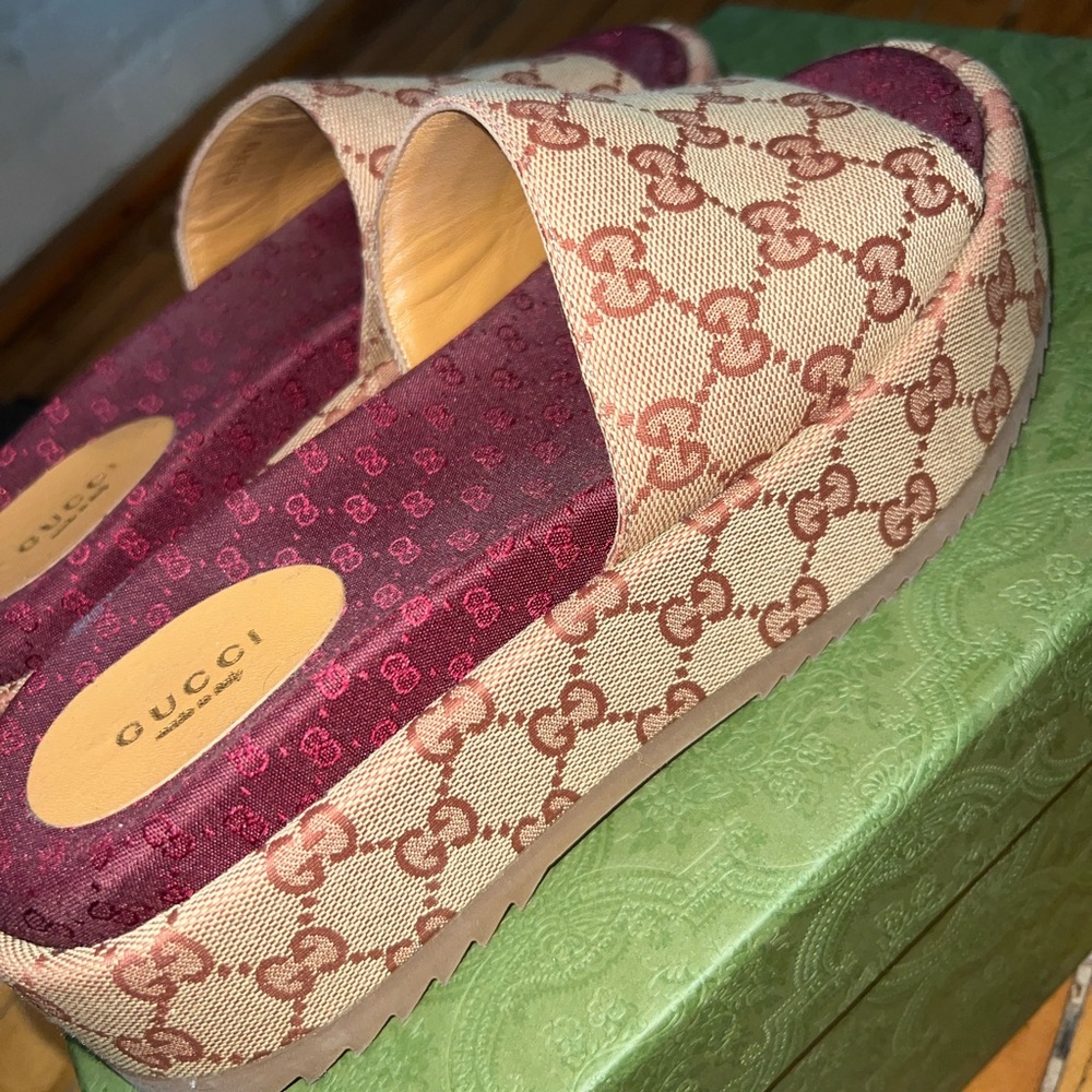 Gucci Original GG slide sandal